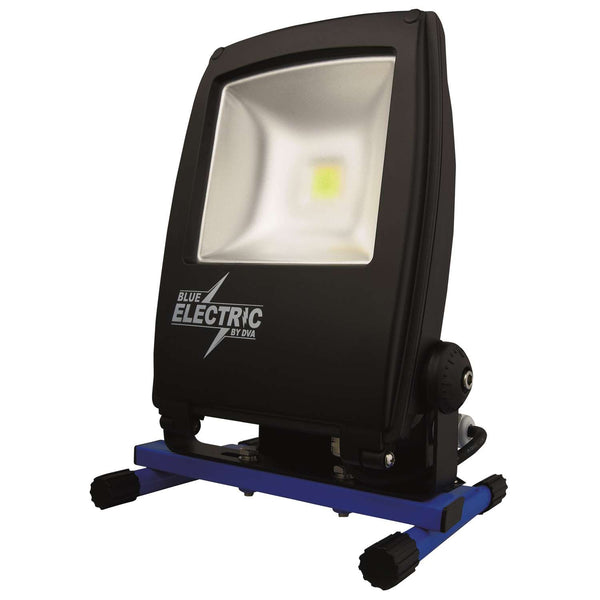 BLUE ELECTRIC arbejdslampe med udtag +Plus Line LED 50W